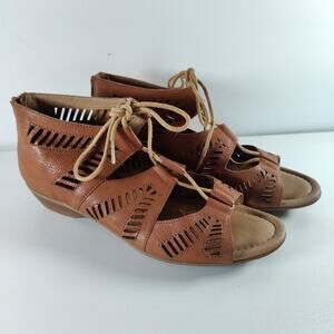 Comfortiva Leather Cutout Lace Up Sandals 10W Boho Comfort Festival Hippie Wide